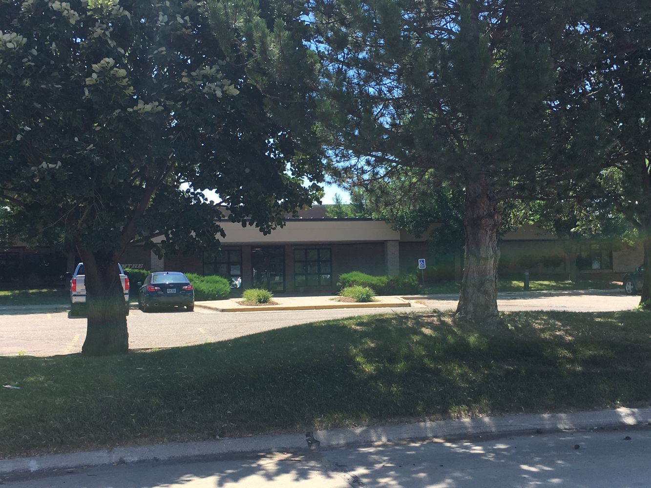 370 W Anchor Dr, North Sioux City, SD 57049
